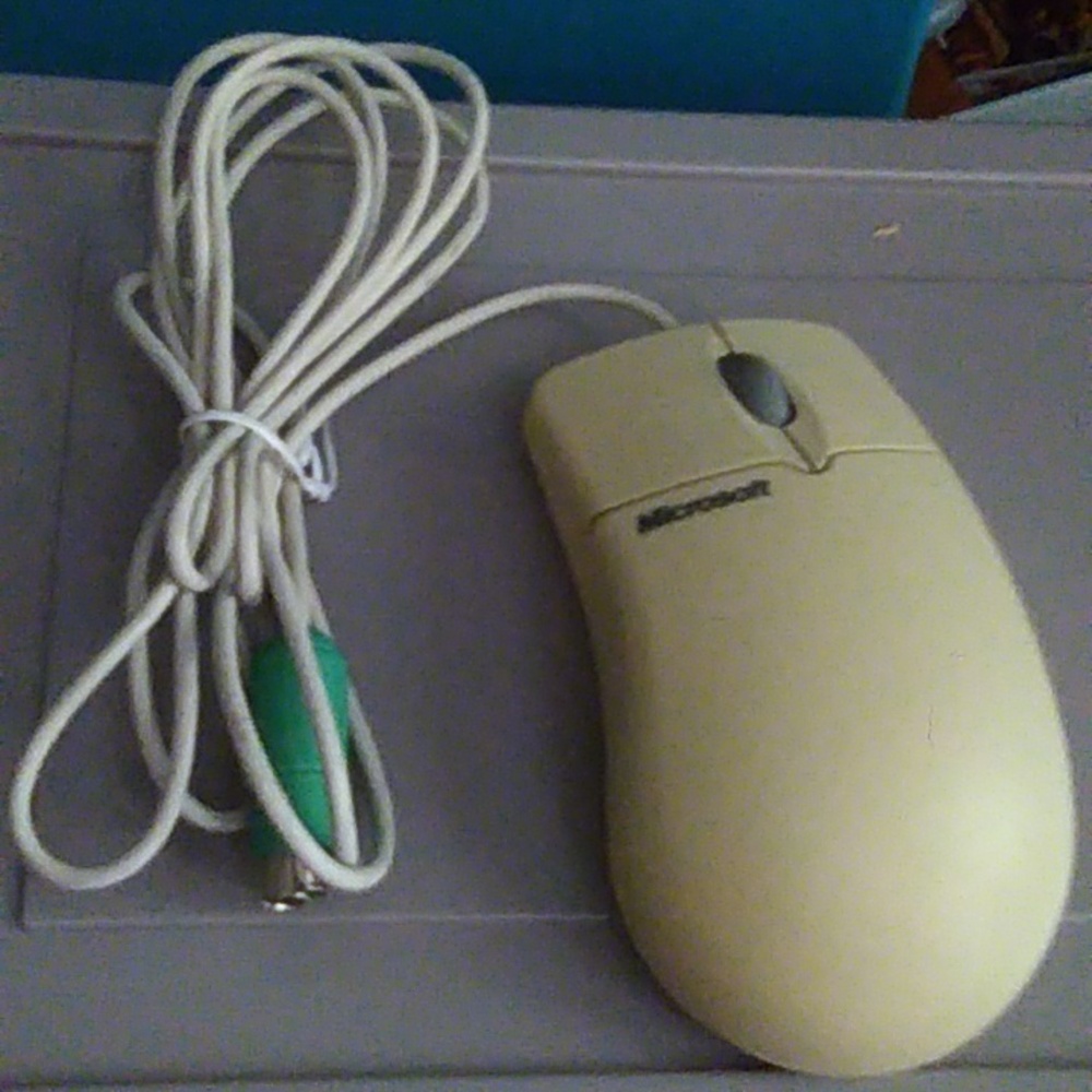 Microsoft Internet Keyboard - Picture 7 of 16